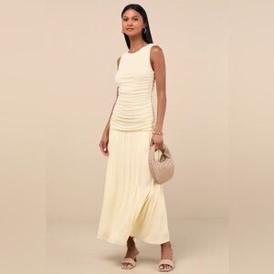 NWT Lulus - Light Yellow Drop Waist Dress SZ XS